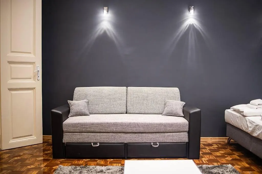Bold Base Apartment Budapest